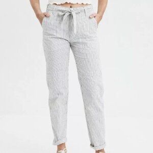 American Eagle Hi-Rise Tapered Striped Pant Sz 6